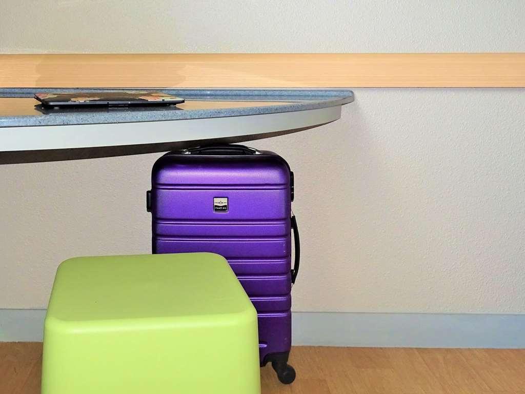 Hotel Ibis Budget Fécamp Стая снимка